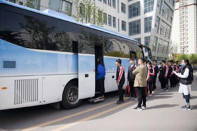 去醫院體檢已過時，移動醫療車讓體檢更便捷